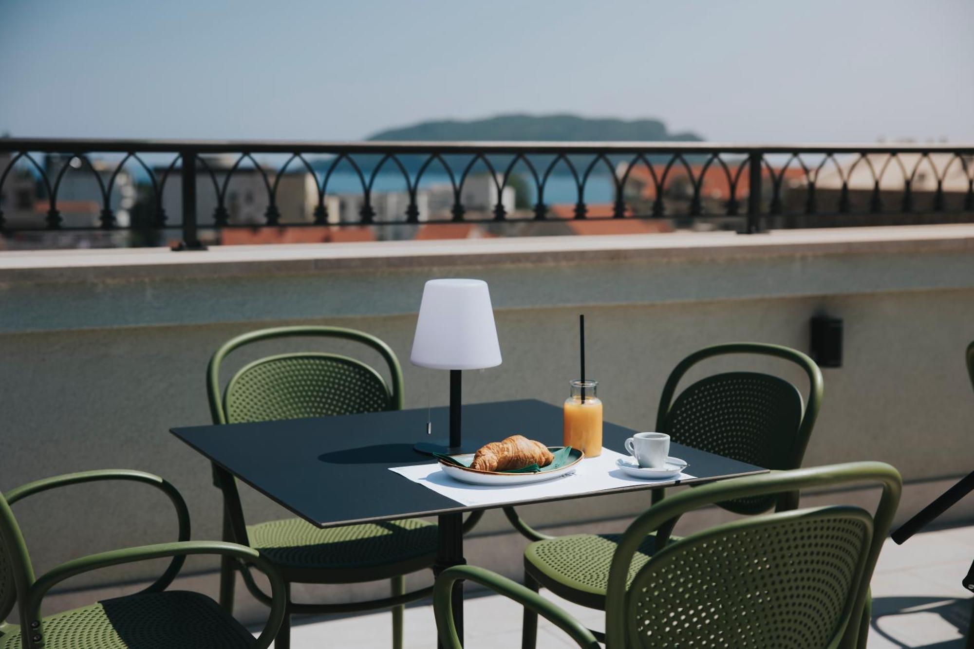 Hotel Diplomat By Aycon Budva Luaran gambar